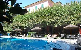 Hotel Clelia Deiva Marina